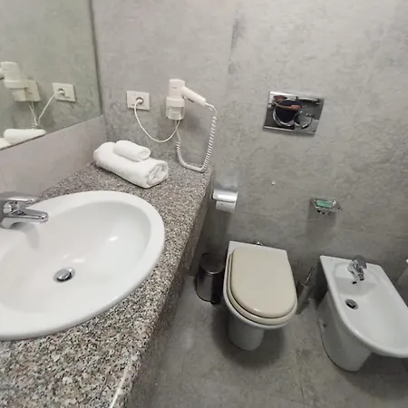 House * بورتو روتوندو